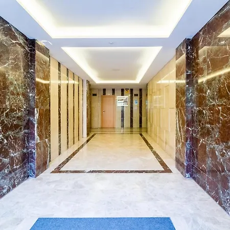 Apartamento Moderno Junto A Plaza Toros Y Hospitales Con Parking Bajo Peticion-3